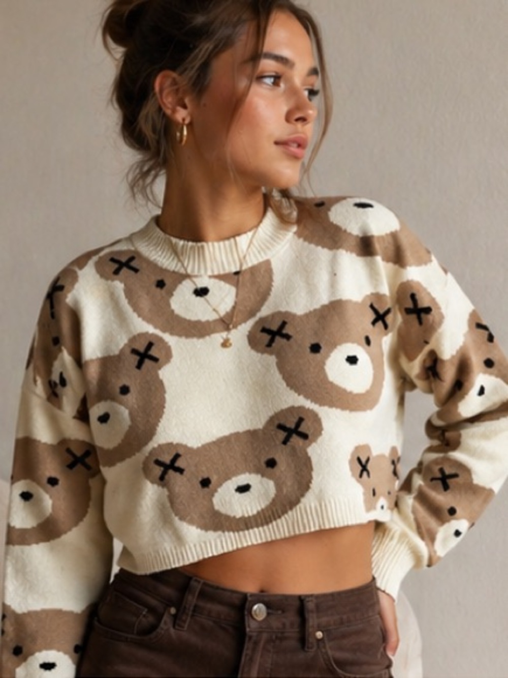 Tragically Dmged cupcakes & cashmere Cream and Brown Bear Crewneck Sweater